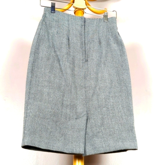 Vintage wool Ports tweed suit jacket and matching skirt - Picture 8 of 11